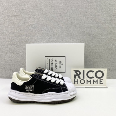 메종 미하라 야S히로 블레이키 OG 솔 캔버스 로우탑 스니커즈 블랙/화이트