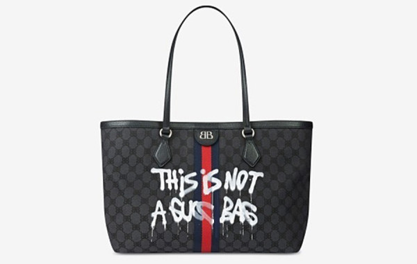 9찌 X 발렌시A가 더 해커 프로젝트 그래피티 토트백 (4color)