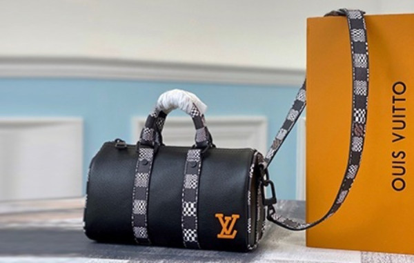 루이B통 미니키폴 블랙 (20cm)