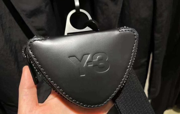 Y-3 랜야드 파우치 키체인 (HIGH QUALITY)