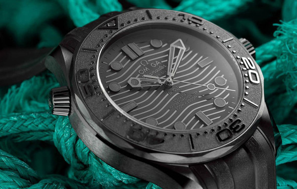 OM*GA 씨마스터 다이버 300M 블랙 세라믹 러버밴드 43.5mm 1:1 최상급 (싱크 98.9%)