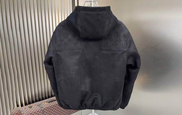 루이B통 모노그램 카펜터 다운 후드집업 (PREMIUM)